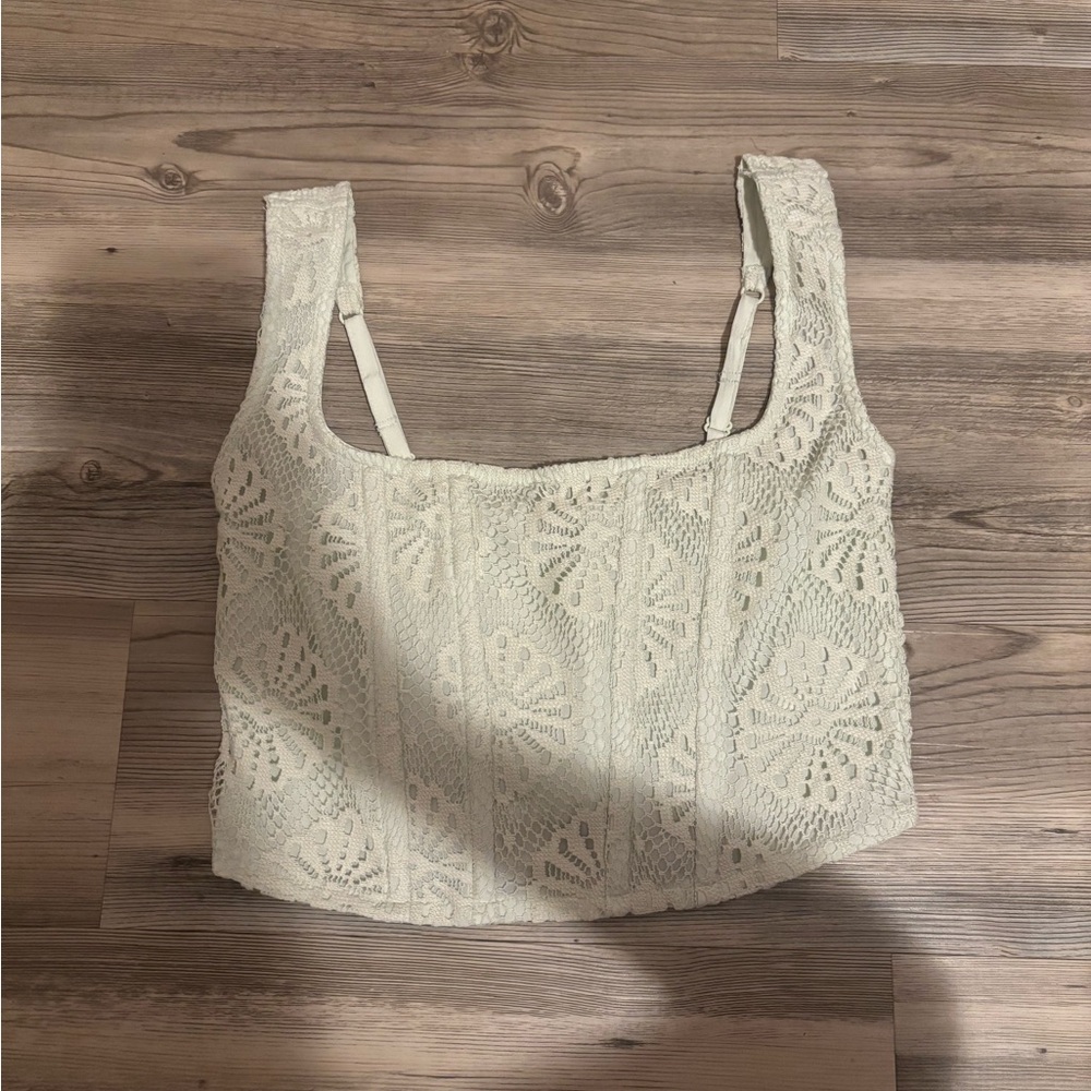 American Eagle Outfitters Lace Crop Top in Baby Mint Green